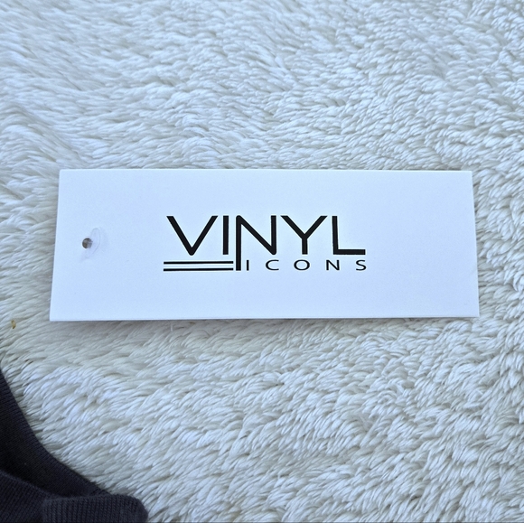 Vinyl Icons "Pacific Coast Records" Graphic Tee👕 - NWT - Picture 6 of 10